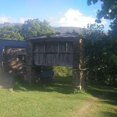 Albergue De La Naturaleza O Vilar - Mondonedo Exterior photo